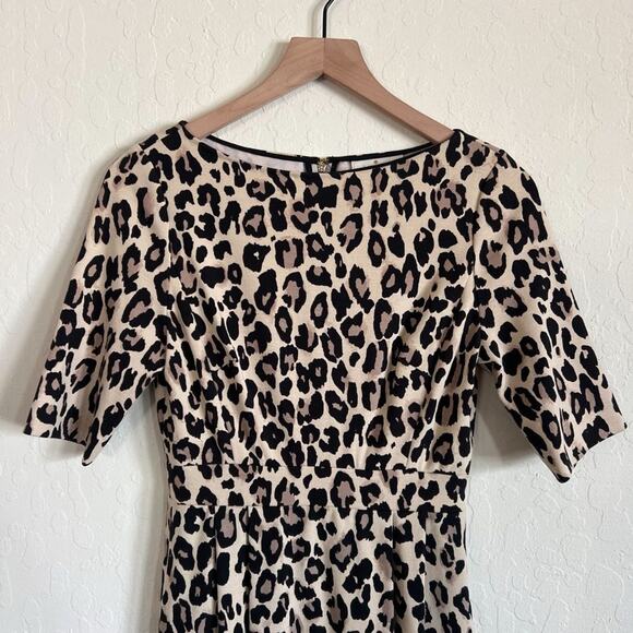Kate Spade Leopard Print Ponte Knit Sheath Dress size 4 Short Sleeve Gold Zipper - Picture 2 of 8